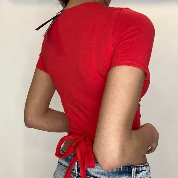 Hollister Baby Wrap Tee - Picture 6 of 6